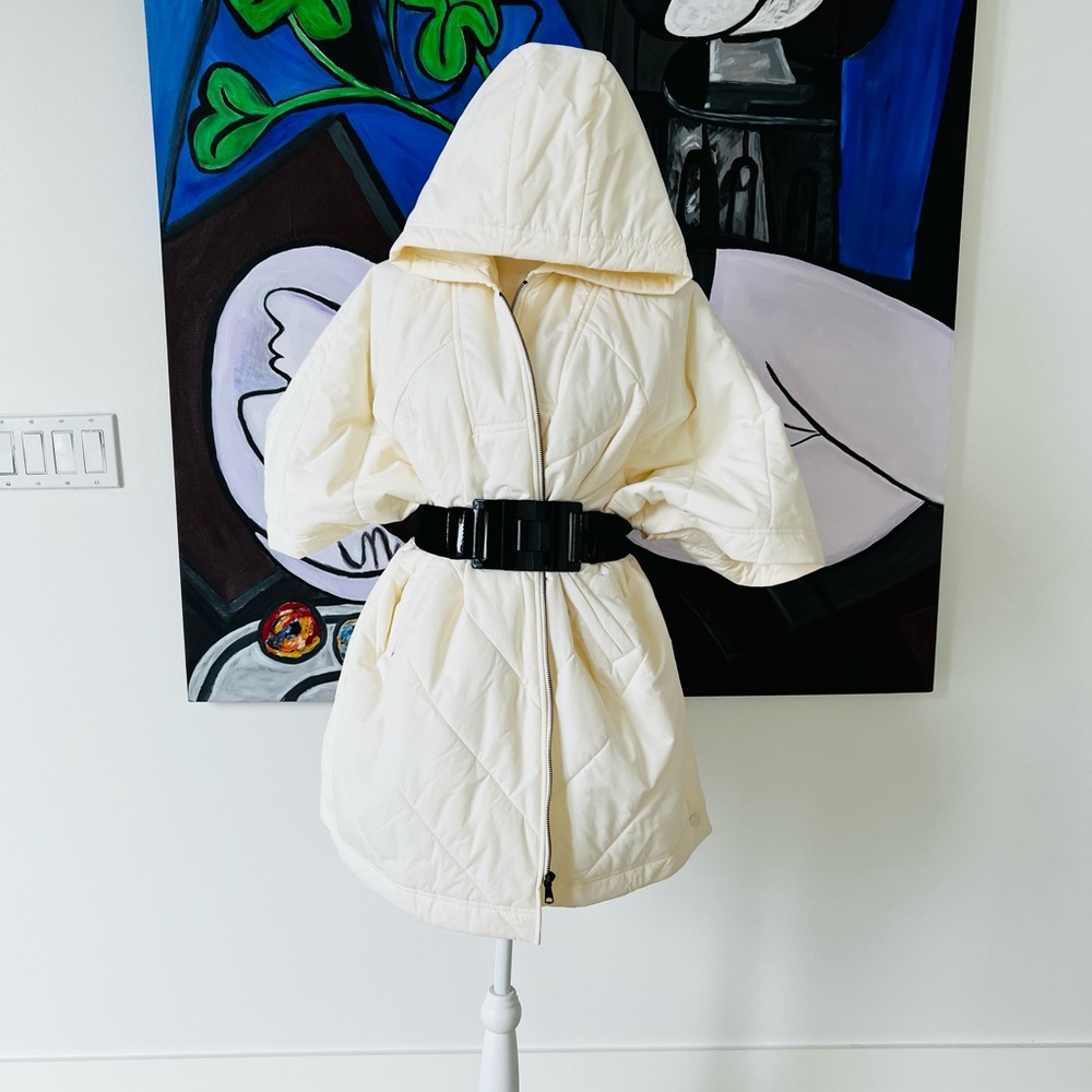 Banana Republic Zip-Up Cream/Beige Quilted Poncho S/M Bloggers Favorite - Picture 4 of 15